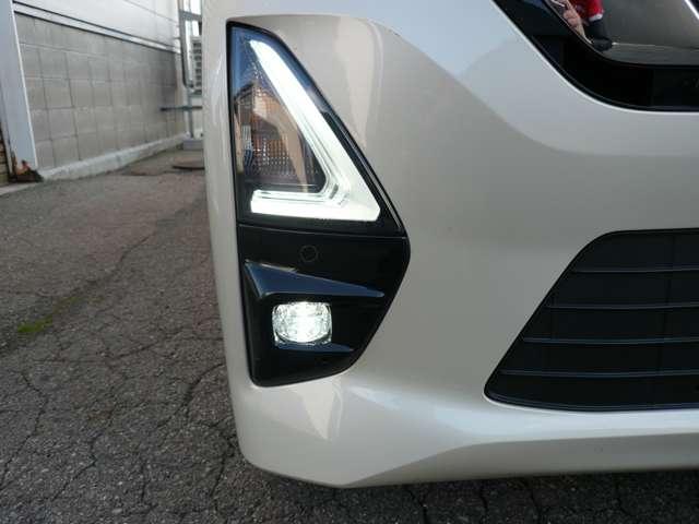 ルークス ハイウェイスター　Ｘ　６６０　ハイウェイスターＸ　４ＷＤ　エマージェンシーブレーキ　インテリジェントキー　アラウンドビューモニター　踏み間違い衝突防止アシスト　バックモニター　ブラインドモニター　車線逸脱警報　スライドドア（8枚目）