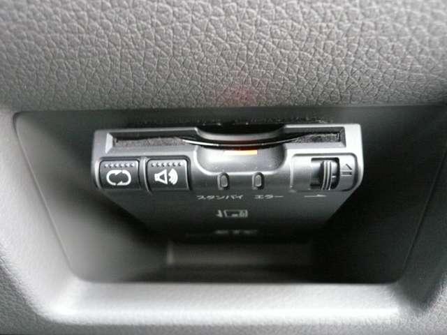 NV350キャラバンバン 2.5 プレミアムGX ロングボディ ディーゼルターボ 4WD 純正ナビゲーション バックビューモニター(15枚目)