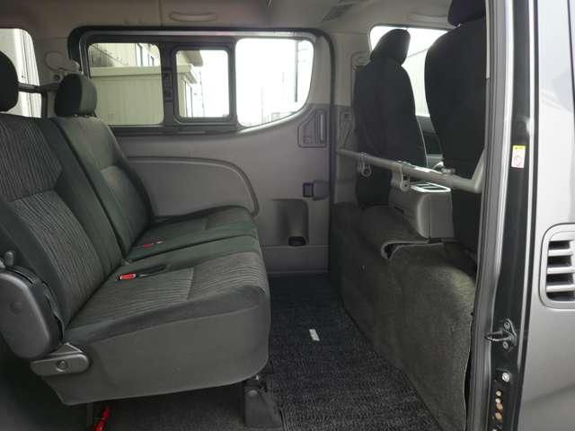 NV350キャラバンバン 2.5 プレミアムGX ロングボディ ディーゼルターボ 4WD 純正ナビゲーション バックビューモニター(20枚目)