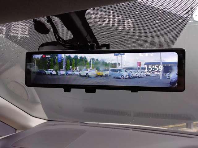 ノート １．２　ｅ－ＰＯＷＥＲ　メダリスト　純正メモリーナビ　バックカメラ　ＥＴＣ　ＬＥＤ　被害軽減ブレーキ　ＴＶナビ　禁煙　ドライブレコーダ　バックモニター　インテリキー　アイドリングストップ　盗難防止装置　ＬＥＤランプ　車線逸脱警報システム　ワンオーナー　キーフリー　アルミホイール（8枚目）