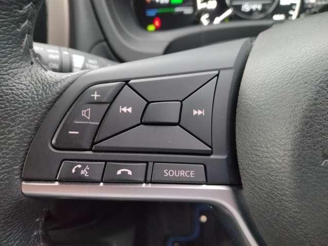 ノート １．２　ｅ－ＰＯＷＥＲ　メダリスト　純正メモリーナビ　バックカメラ　ＥＴＣ　ＬＥＤ　被害軽減ブレーキ　ＴＶナビ　禁煙　ドライブレコーダ　バックモニター　インテリキー　アイドリングストップ　盗難防止装置　ＬＥＤランプ　車線逸脱警報システム　ワンオーナー　キーフリー　アルミホイール（9枚目）