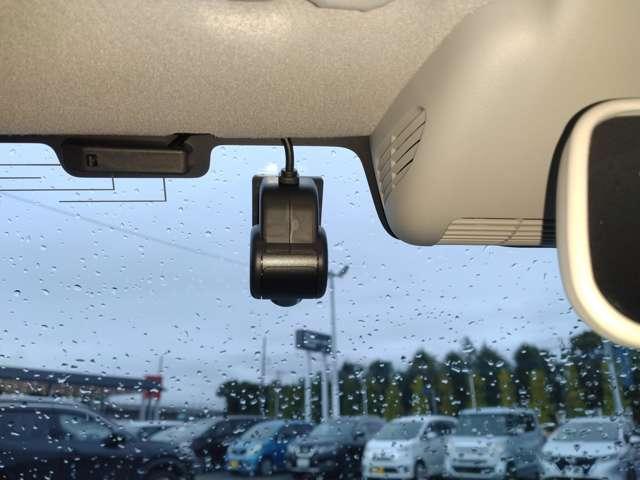 アルトラパン 660 X 純正8インチメモリーナビ 全方位モニター 360度カメラ 禁煙 車線逸脱防止 AC Bモニター ナビTV 衝突軽減ブレーキ ISTOP 運転席助手席エアバッグ サイドカメラ ETC LEDライト セキュリティー ドライブレコーダー ABS(8枚目)