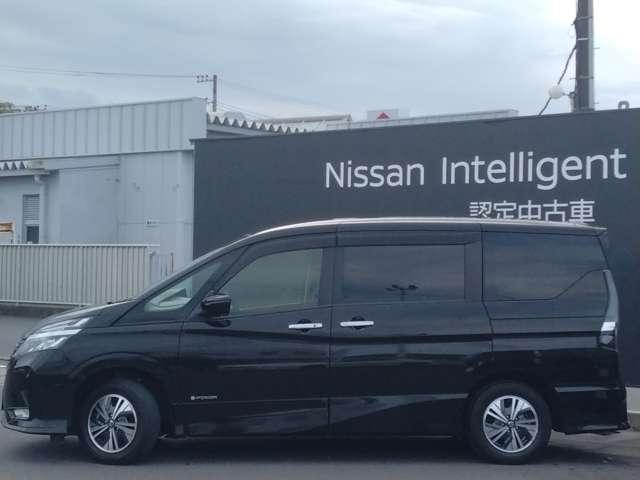 セレナ １．２　ｅ－ＰＯＷＥＲ　ハイウェイスター　Ｖ　純正メモリーナビ　ステアリングスイッチ　エマジェンシーブレーキ　スマキー　バックカメラ　ＬＥＤ　レーンアシスト　ＥＴＣ　ドラレコ　Ａストップ　イモビ　フルオートエアコン　アルミホイール　エアバック　メモリーナビ　キーフリー　ナビＴＶ　ＡＢＳ（18枚目）