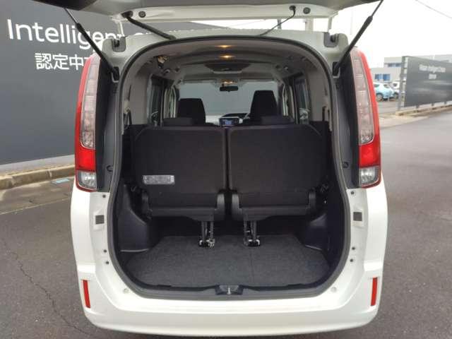 ノア 1.8 ハイブリッド X 純正メモリーナビ 後席モニター TSS 両側電動ドア Bカメラ エアバック オートエアコン パワーウィンドウ メモリ-ナビ AW LEDヘッド 禁煙車 キーフリー ETC車載器 盗難防止システム パワステ アイドリングストップ(9枚目)