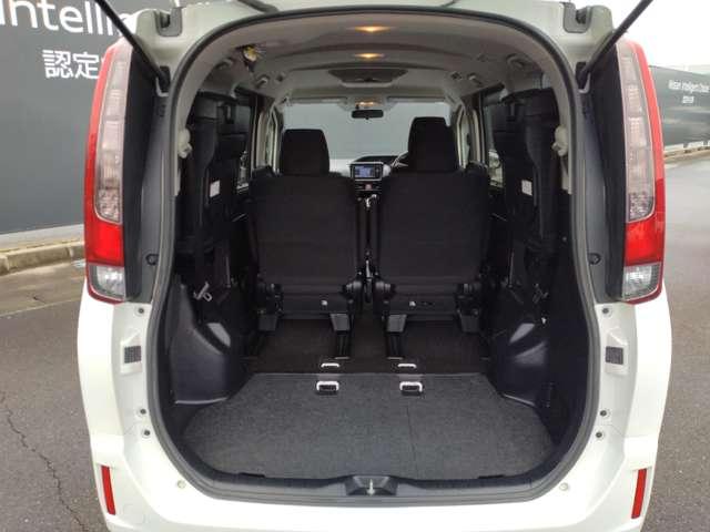 ノア 1.8 ハイブリッド X 純正メモリーナビ 後席モニター TSS 両側電動ドア Bカメラ エアバック オートエアコン パワーウィンドウ メモリ-ナビ AW LEDヘッド 禁煙車 キーフリー ETC車載器 盗難防止システム パワステ アイドリングストップ(10枚目)