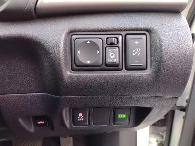 ドアロック連動電動格納ミラー