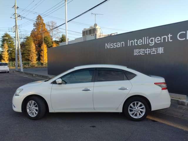 ご購入後のお車の保証は全国の日産販売店で対応できるワイド保証（１年間）又はライト保証（３ヶ月間）が無料付帯されています。走行距離無制限の日産ワイド保証付きだからとても安心。