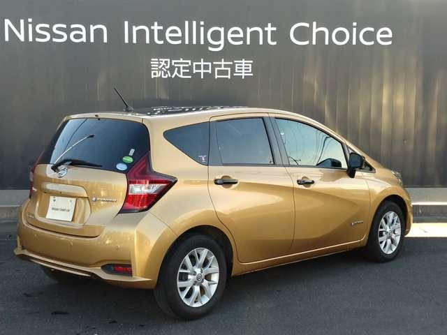 ノート １．２　ｅ－ＰＯＷＥＲ　メダリスト　ステアリングスイッチ　クルコン　被害軽減ブレーキ　ＴＶナビ　禁煙　バックモニター　クルコン　インテリキー　アイドリングストップ　盗難防止装置　ＬＥＤランプ　車線逸脱警報システム　キーフリー　アルミホイール　ＥＴＣ　オートエアコン（2枚目）