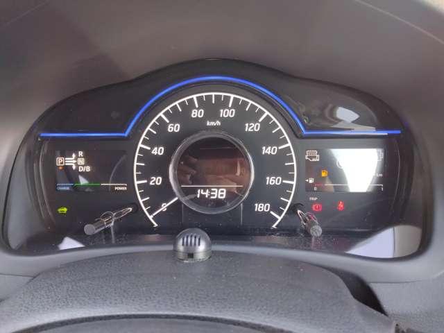 ノート １．２　ｅ－ＰＯＷＥＲ　メダリスト　ステアリングスイッチ　クルコン　被害軽減ブレーキ　ＴＶナビ　禁煙　バックモニター　クルコン　インテリキー　アイドリングストップ　盗難防止装置　ＬＥＤランプ　車線逸脱警報システム　キーフリー　アルミホイール　ＥＴＣ　オートエアコン（12枚目）