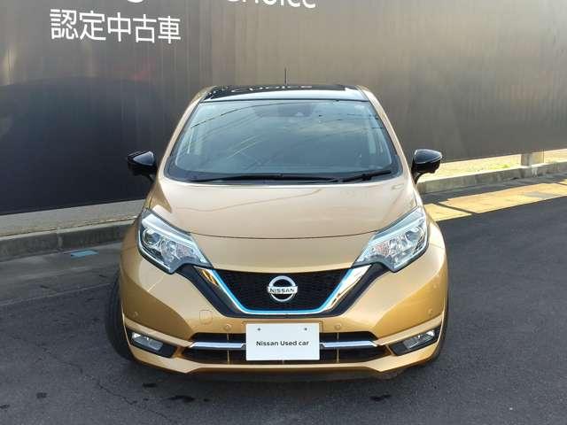 ノート １．２　ｅ－ＰＯＷＥＲ　メダリスト　ステアリングスイッチ　クルコン　被害軽減ブレーキ　ＴＶナビ　禁煙　バックモニター　クルコン　インテリキー　アイドリングストップ　盗難防止装置　ＬＥＤランプ　車線逸脱警報システム　キーフリー　アルミホイール　ＥＴＣ　オートエアコン（17枚目）