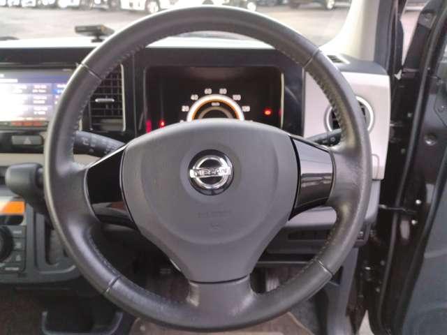 モコ ６６０　Ｘ　純正メモリーナビ　インテリキー　ＥＴＣ　パワーウインド　ＡＴエアコン　ＥＴＣ付き　ナビテレビ　イモビライザー　デュアルエアバッグ　ワンセグ　エコモード　スマキー　運転席エアバッグ　キーレスエントリー　メモリーナビ　アルミ　パワステ　ＡＢＳ（9枚目）