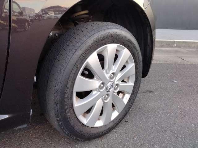 モコ ６６０　Ｘ　純正メモリーナビ　インテリキー　ＥＴＣ　パワーウインド　ＡＴエアコン　ＥＴＣ付き　ナビテレビ　イモビライザー　デュアルエアバッグ　ワンセグ　エコモード　スマキー　運転席エアバッグ　キーレスエントリー　メモリーナビ　アルミ　パワステ　ＡＢＳ（16枚目）