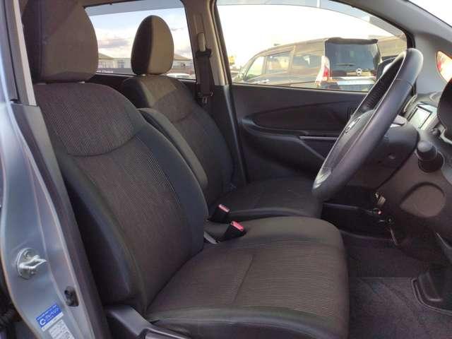 デイズ ６６０　ハイウェイスターＸ　キセノン　純正メモリーナビ　アラビュー　ナビＴＶ付　全席ＰＷ　ＩＳＴＯＰ　ダブルエアバッグ　ＰＳ　Ｂカメラ　ＡＡＣ　フルタイム４ＷＤ　盗難防止システム　禁煙　アルミホイール　キーフリーシステム　ＡＢＳ　１セグＴＶ　メモリーナビ　エアバック（10枚目）