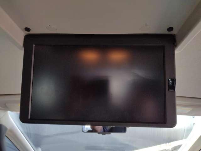 セレナ １．２　ｅ－ＰＯＷＥＲ　ハイウェイスター　Ｖ　ステアリングスイッチ　プロパイロット　３６０°カメラ　エマジェンシーブレーキ　１オナ　スマキー　バックカメラ　禁煙　ＬＥＤ　レーンアシスト　点検記録簿付　ＥＴＣ　ドラレコ　Ａストップ　イモビ　フルオートエアコン　アルミホイール　エアバック（11枚目）