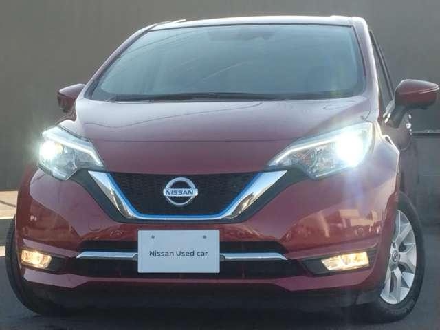 ノート １．２　ｅ－ＰＯＷＥＲ　メダリスト　ステアリングスイッチ　純正メモリーナビ　被害軽減ブレーキ　ＴＶナビ　禁煙　バックモニター　インテリキー　アイドリングストップ　盗難防止装置　ＬＥＤランプ　車線逸脱警報システム　ワンオーナー　キーフリー　アルミホイール　オートエアコン　記録簿（10枚目）