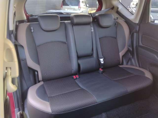 ノート １．２　ｅ－ＰＯＷＥＲ　メダリスト　ステアリングスイッチ　純正メモリーナビ　被害軽減ブレーキ　ＴＶナビ　禁煙　バックモニター　インテリキー　アイドリングストップ　盗難防止装置　ＬＥＤランプ　車線逸脱警報システム　ワンオーナー　キーフリー　アルミホイール　オートエアコン　記録簿（15枚目）