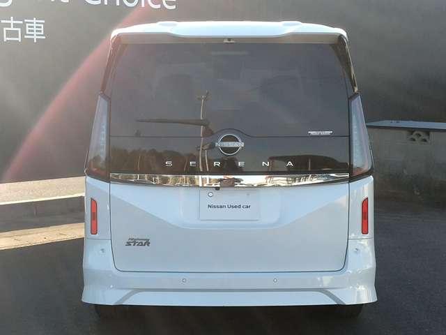 セレナ 2.0 ハイウェイスターV 先行初売り 限 定ステアリングスイッチ W電動スライド レーダークルコン レーンアシスト LEDランプ ワンオーナー車 盗難防止システム ETC装備 カーテンエアバッグ アルミホイール キーフリー メモリ-ナビ ナビTV 記録簿 エアコン(20枚目)