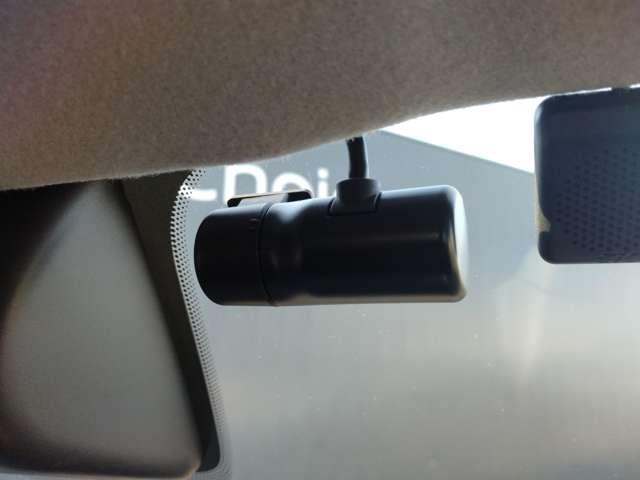 ルークス ６６０　ハイウェイスターＸ　プロパイロット　エディション　純正９インチナビ　アラビュー　左右パワースライドドア　アイドリング　イモビ　パノラマモニター　助手席エアバッグ　衝突軽減ブレーキ　ＰＷ　ナビ＆ＴＶ　１セグ　禁煙　ＬＥＤヘッドライト　ＬＤＷ　スマートキー　ＥＴＣ　ワンオーナー車（7枚目）