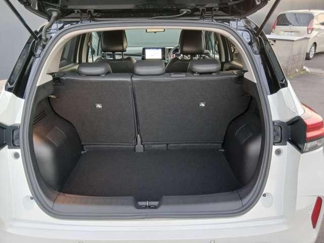 オーラ １．２　Ｇ　レザーエディション　先　行　初　売　り　限　定　特　価　車　ワンオーナ　追突防止　レーダークルーズ　本革　車線逸脱警報装置　禁煙車　ＬＥＤ　ドライブレコーダー　盗難防止　記録簿　バックモニター　ＥＴＣ　インテリジェントキー　メモリーナビゲーション　ＡＷ　ＡＢＳ（12枚目）