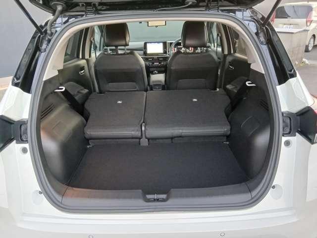 オーラ １．２　Ｇ　レザーエディション　先　行　初　売　り　限　定　特　価　車　ワンオーナ　追突防止　レーダークルーズ　本革　車線逸脱警報装置　禁煙車　ＬＥＤ　ドライブレコーダー　盗難防止　記録簿　バックモニター　ＥＴＣ　インテリジェントキー　メモリーナビゲーション　ＡＷ　ＡＢＳ（13枚目）