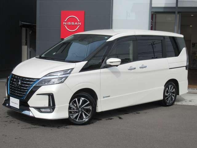 セレナ ｅ－パワー　ハイウェイスターＶ　純正１０インチナビ　両側オートスライド　プロパイロット　前後ドラレコ　ＬＥＤヘッドライト　純正オプションフロントグリル　ＥＴＣ（2枚目）