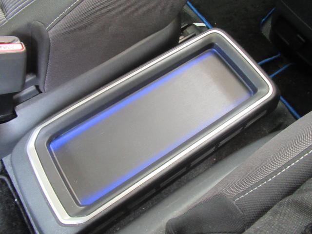 セレナ ｅ－パワー　ハイウェイスターＶ　純正１０インチナビ　両側オートスライド　プロパイロット　前後ドラレコ　ＬＥＤヘッドライト　純正オプションフロントグリル　ＥＴＣ（55枚目）