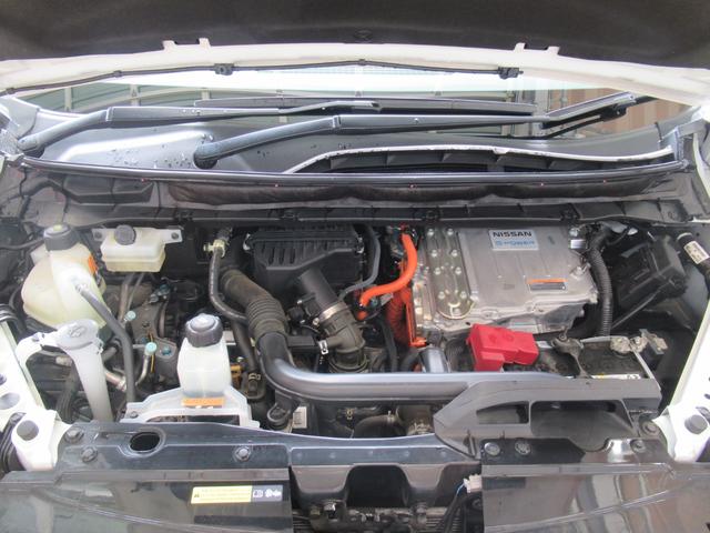 セレナ ｅ－パワー　ハイウェイスターＶ　純正１０インチナビ　両側オートスライド　プロパイロット　前後ドラレコ　ＬＥＤヘッドライト　純正オプションフロントグリル　ＥＴＣ（64枚目）