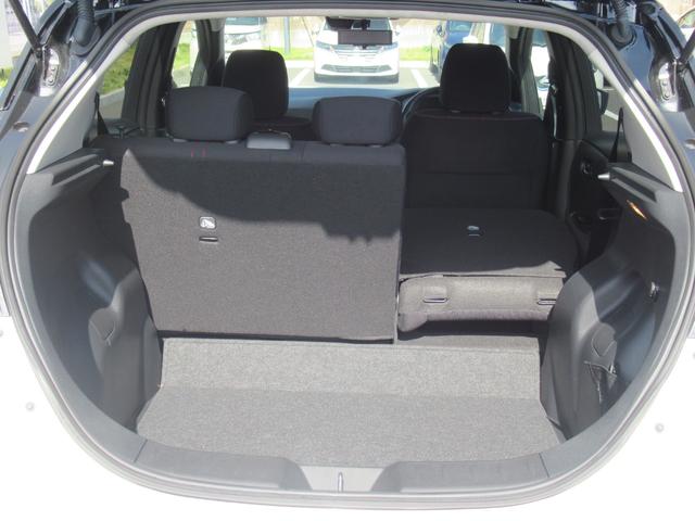 リーフ ニスモ メーカーナビ 寒冷地仕様 プロパイロット シートヒーター アラウンドビュー スマートルームミラー LEDライト ETC プロパイロットパーキング(35枚目)