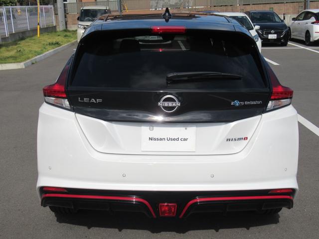 リーフ ニスモ メーカーナビ 寒冷地仕様 プロパイロット シートヒーター アラウンドビュー スマートルームミラー LEDライト ETC プロパイロットパーキング(38枚目)