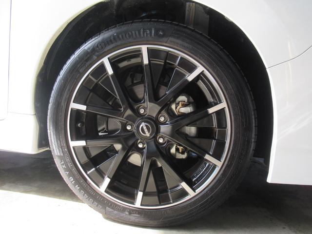 リーフ ニスモ メーカーナビ 寒冷地仕様 プロパイロット シートヒーター アラウンドビュー スマートルームミラー LEDライト ETC プロパイロットパーキング(55枚目)