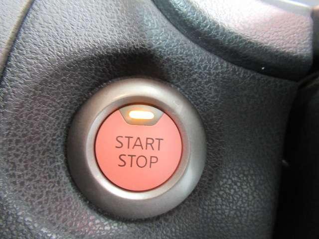 ノート ｅ－パワー　メダリスト　１年保証付き　純正ナビ　バックカメラ　プレミアムホワイトインテリア　社外前後ドラレコ　ＬＥＤヘッドライト　ＥＴＣ　オートエアコン　衝突被害軽減ブレーキ（17枚目）