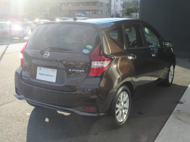 ノート ｅ－パワー　メダリスト　１年保証付き　純正ナビ　バックカメラ　プレミアムホワイトインテリア　社外前後ドラレコ　ＬＥＤヘッドライト　ＥＴＣ　オートエアコン　衝突被害軽減ブレーキ（41枚目）