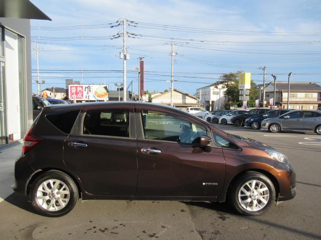 ノート ｅ－パワー　メダリスト　１年保証付き　純正ナビ　バックカメラ　プレミアムホワイトインテリア　社外前後ドラレコ　ＬＥＤヘッドライト　ＥＴＣ　オートエアコン　衝突被害軽減ブレーキ（42枚目）