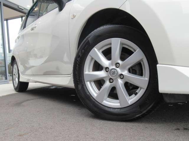 ノート X DIG-S 純正ナビ アラウンドビューモニター 社外LEDライト 純正フルエアロ ETC オートエアコン インテリキー(3枚目)