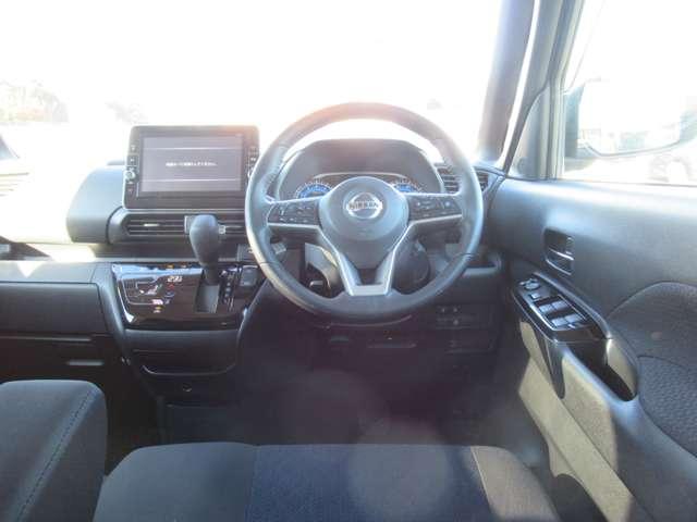 ルークス ハイウェイスター　Ｇターボプロパイロットエディション　純正９インチナビ　両側オートスライド　ＬＥＤライト　１年保証付き　ＳＯＳコール　アラウンドビュー　快適パックＡ　ＥＴＣ　前後ドラレコ（4枚目）