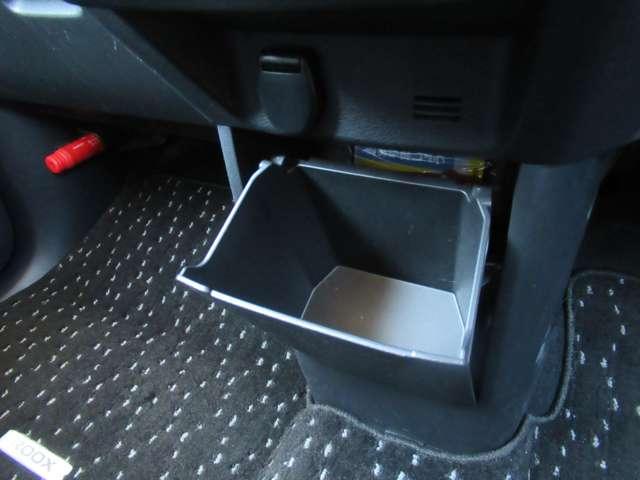 ルークス ハイウェイスター　Ｇターボプロパイロットエディション　純正９インチナビ　両側オートスライド　ＬＥＤライト　１年保証付き　ＳＯＳコール　アラウンドビュー　快適パックＡ　ＥＴＣ　前後ドラレコ（20枚目）