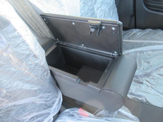 スペーシアカスタム ハイブリッドＸＳターボ　純正９インチナビ　全方位モニター　両側オートスライド　クルーズコントロール　ＬＥＤヘッドライト　ＳＯＳコール　スズキコネクト　シートヒーター（29枚目）