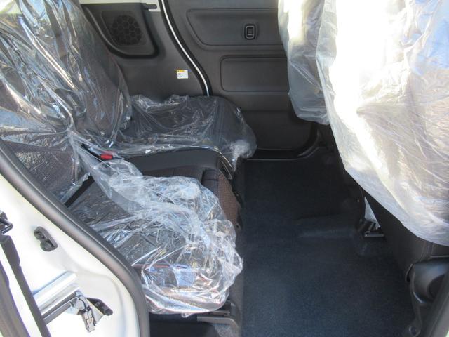 スペーシアカスタム ハイブリッドＸＳターボ　純正９インチナビ　全方位モニター　両側オートスライド　クルーズコントロール　ＬＥＤヘッドライト　ＳＯＳコール　スズキコネクト　シートヒーター（31枚目）