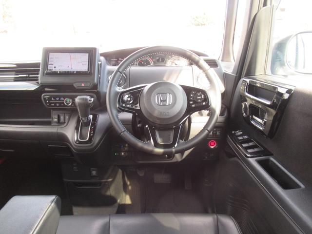 N-BOXカスタム Lターボ 1年保証付き 社外ナビ バックカメラ 両側オートスライド クルーズコントロール LEDヘッドライト ハーフレザーシート ETC オートエアコン スマートキー(5枚目)