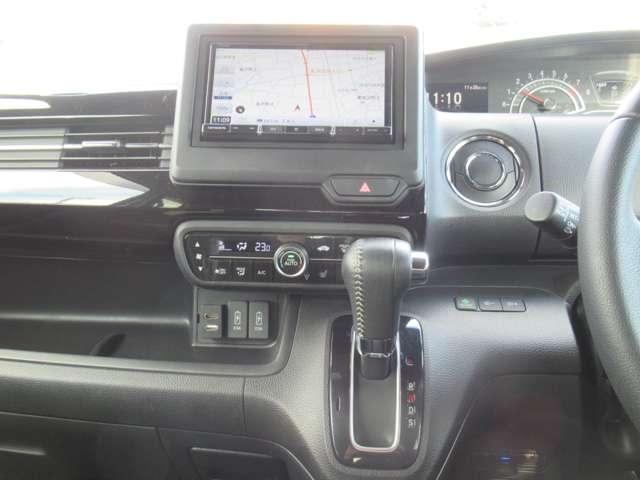 N-BOXカスタム Lターボ 1年保証付き 社外ナビ バックカメラ 両側オートスライド クルーズコントロール LEDヘッドライト ハーフレザーシート ETC オートエアコン スマートキー(13枚目)