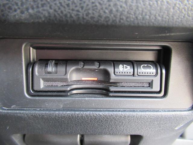 ジューク ニスモ RS レカロシート 1年保証付き 純正ナビ 4WD アラウンドビューモニター キセノンライト ETC インテリキー(14枚目)