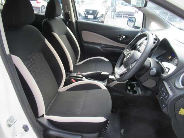 ノート ｅ－パワー　Ｘ　Ｖセレクション　純正ナビ　アラウンドビュー　ＬＥＤヘッドライト　スマートルームミラー　１年保証付き　ＥＴＣ　純正１５インチアルミ　オートエアコン　衝突被害軽減ブレーキ（26枚目）