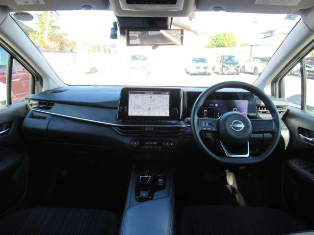 ノート Ｘ　メーカーナビ　アラウンドビュー　ＬＥＤヘッドライト　スマートルームミラー　当社試乗車アップ　ＳＯＳコール　ＥＴＣ２．０　ドラレコ　ハンズフリー充電（2枚目）