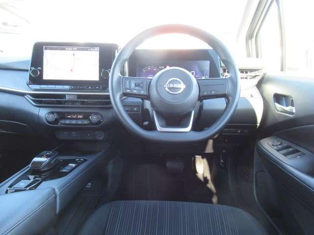 ノート Ｘ　メーカーナビ　アラウンドビュー　ＬＥＤヘッドライト　スマートルームミラー　当社試乗車アップ　ＳＯＳコール　ＥＴＣ２．０　ドラレコ　ハンズフリー充電（13枚目）