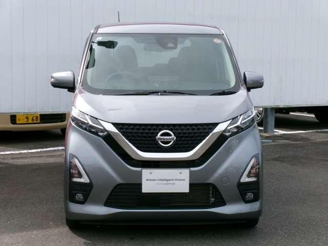 デイズ ハイウェイスター　Ｘ　純正メモリーナビ　アラウンドビューモニター　　ＬＥＤヘッドランプ　フォグランプ　オートライト　インテリジェントキー　オートライト　衝突軽減ブレーキ　踏み間違い防止　車線逸脱警報　ＳＯＳコール（17枚目）