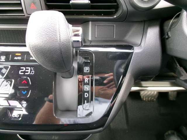 デイズ ハイウェイスター　Ｘ　純正メモリーナビ　アラウンドビューモニター　フルセグＴＶ　Ｂｌｕｅｔｏｏｔｈ　　ドライブレコーダー　ＬＥＤヘッドランプ　フォグランプ　衝突軽減ブレーキ　踏み間違い防止　車線逸脱警報　オートエアコン（11枚目）