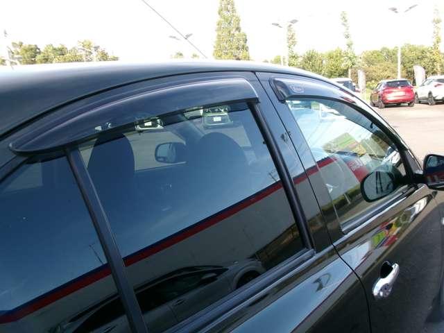 マーチ ボレロ　衝突軽減ブレーキ　車線逸脱警報　踏み間違い防止　純正メモリーナビ　バックビューモニタ　フロント＆バックソナー　　前後ドライブレコーダー　ＥＴＣ　オートライト　ハイビームアシスト　オートエアコン（17枚目）