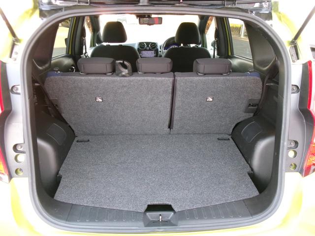 ノート e-パワー X ブラックアロー 純正メモリーナビ アラウンドビューモニター ドライブレコーダー インテリジェントルームミラー LEDヘッドランプ オートライト 衝突軽減ブレーキ 踏み間違い防止 車線逸脱警報 フロント&バックソナー(34枚目)