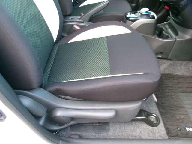 ノート ｅ－パワー　Ｘ　シーギア　ツーリングパッケージ装着車　ＡＬＰＩＮＥナビ　バックカメラ　ＥＴＣ　社外ドライブレコーダー　衝突軽減ブレーキ　踏み間違い防止　車線逸脱警報　ＬＥＤヘッドランプ　フォグランプ　オートライト　オートエアコン　インテリジェントキー（12枚目）