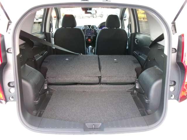 ノート ｅ－パワー　Ｘ　シーギア　ツーリングパッケージ装着車　ＡＬＰＩＮＥナビ　バックカメラ　ＥＴＣ　社外ドライブレコーダー　衝突軽減ブレーキ　踏み間違い防止　車線逸脱警報　ＬＥＤヘッドランプ　フォグランプ　オートライト　オートエアコン　インテリジェントキー（14枚目）